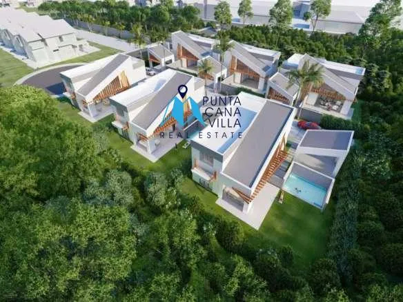 Las Sextas Four bedroom villa for sale in Punta Cana Village ()