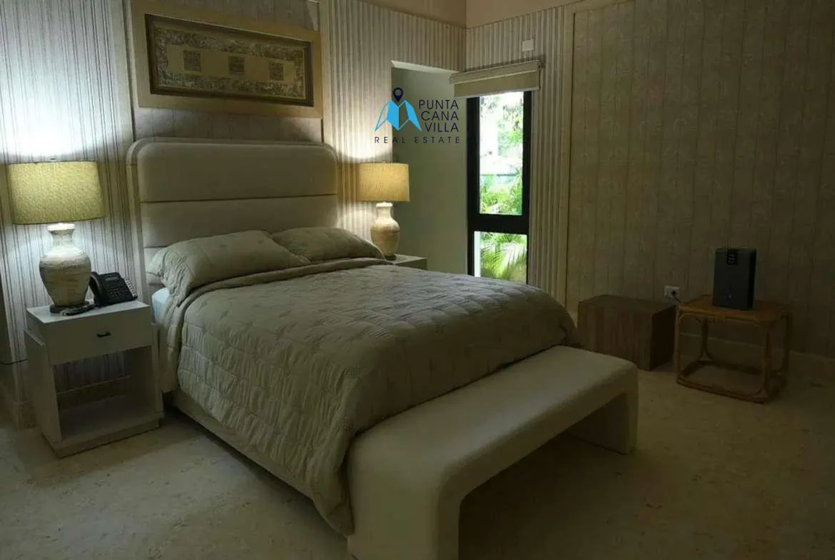 Villa Ceiba Five Bedroom Villa For Sale In Punta Cana Village ()