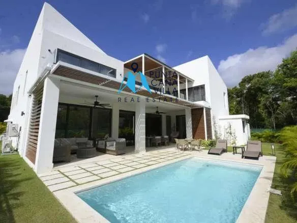 Villa Ceiba Five Bedroom Villa For Sale In Punta Cana Village ()