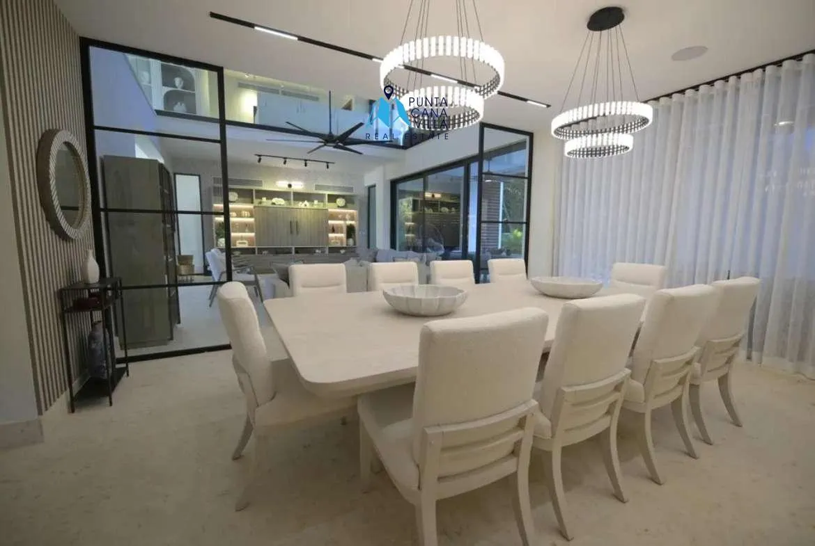 Villa Ceiba Five Bedroom Villa For Sale In Punta Cana Village ()