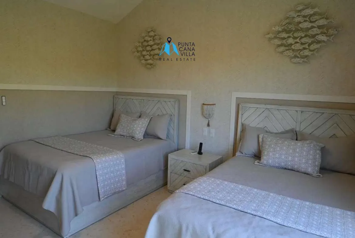 Villa Ceiba Five Bedroom Villa For Sale In Punta Cana Village ()
