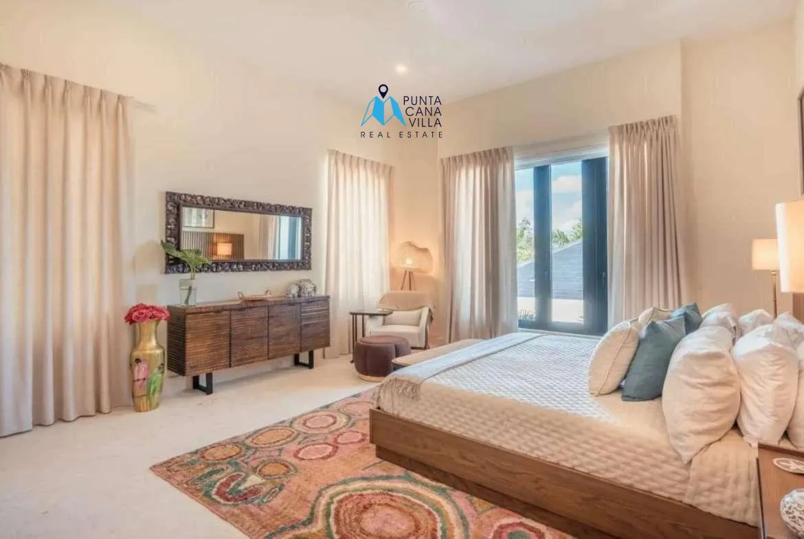 Hacienda Seven Bedroom Villa For Sale In Punta Cana Resort and Club ()