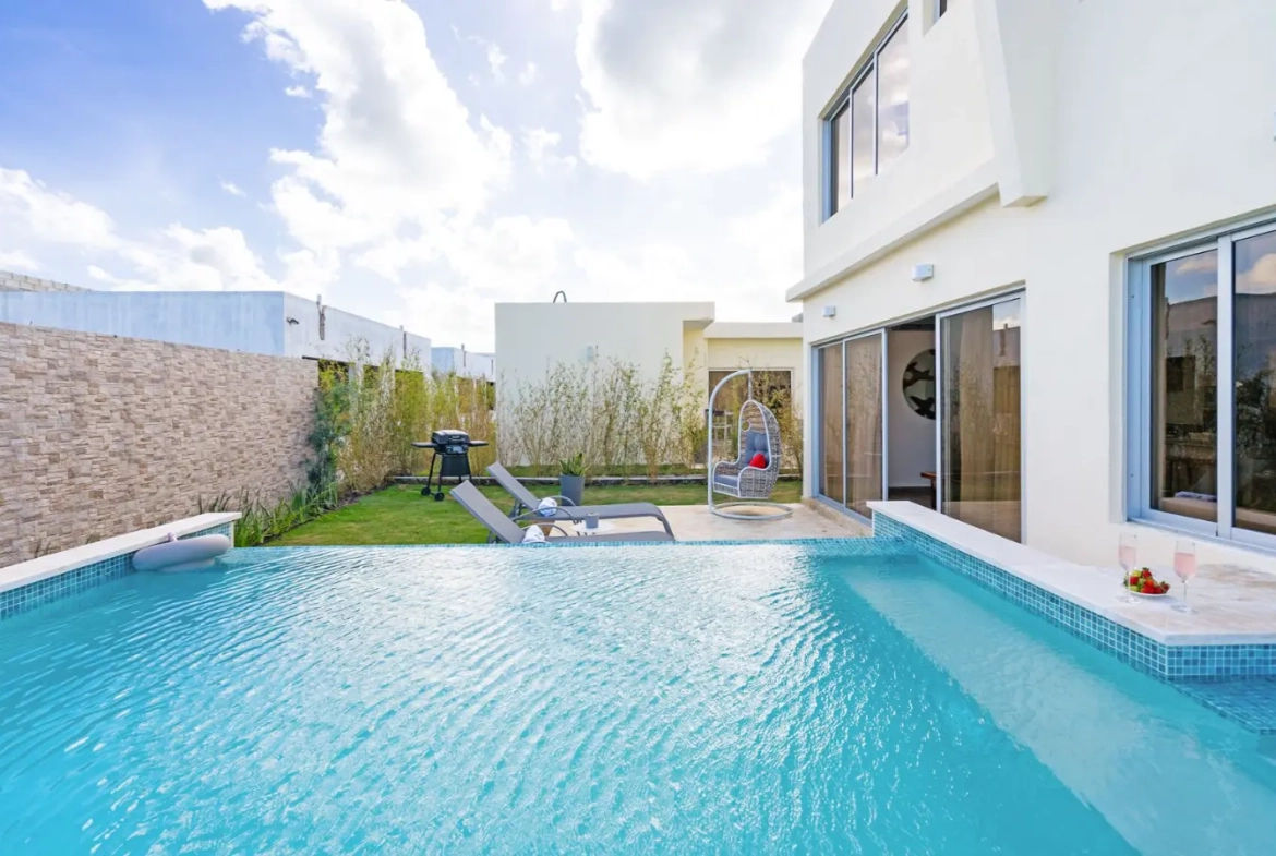 ID , Impressive Villa, Great Opportunity in Punta Cana ()