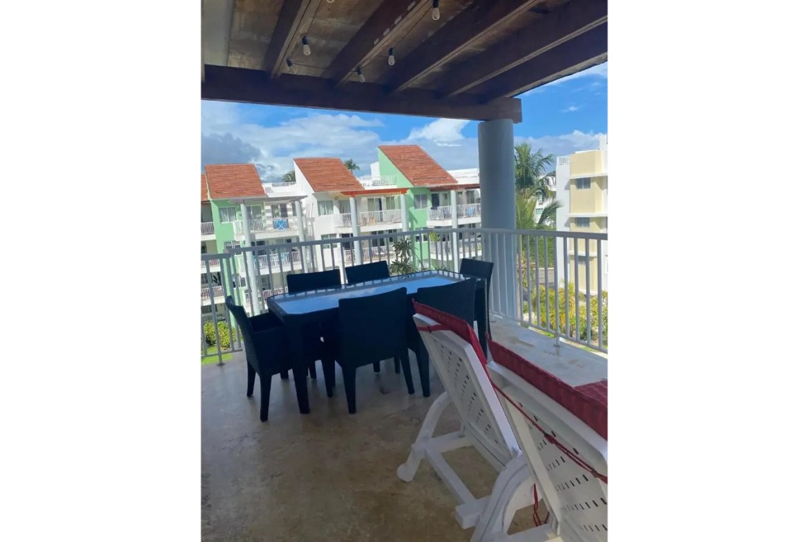 ID , Beach Front Three Bedroom Apartment for Sale in Playa Turquesa, Punta Cana ()