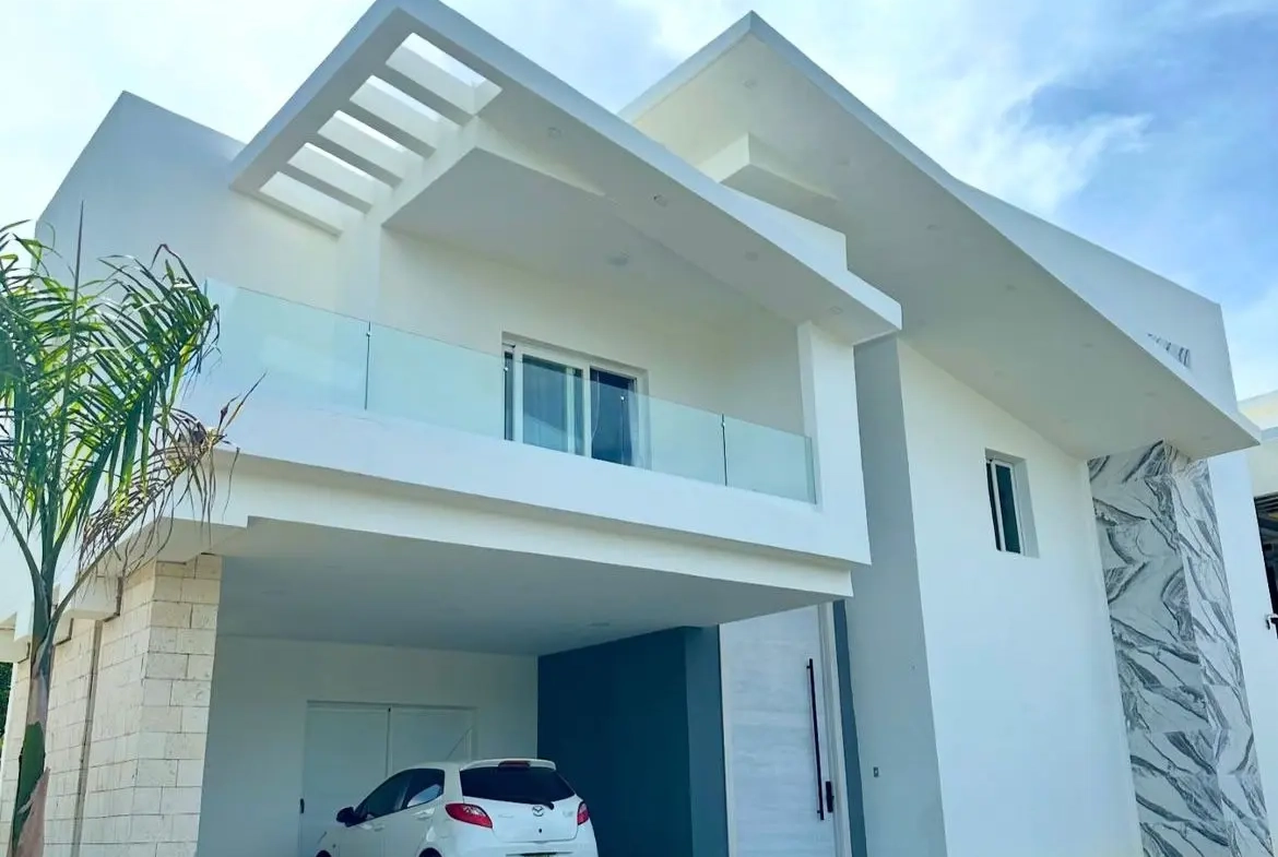 Punta Cana Village, Villa de Cuatro Habitaciones En Venta En Punta Cana, República Dominicana