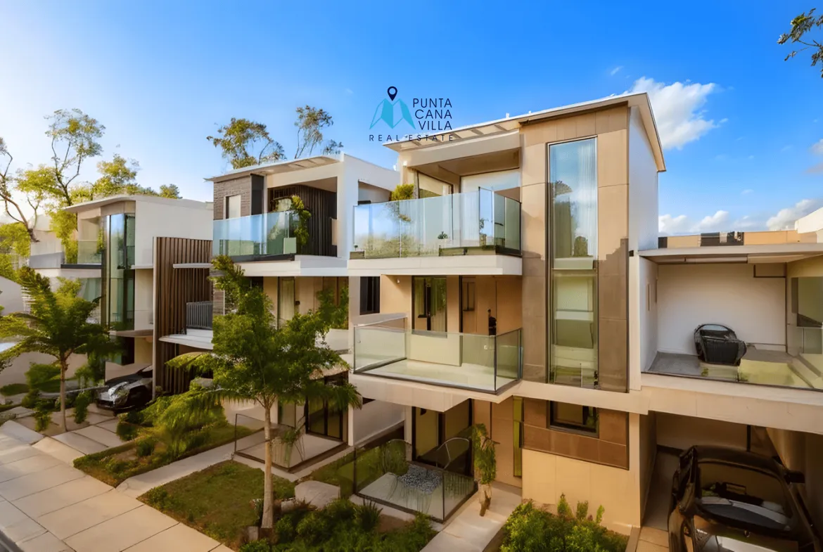 Ana Maria Residences Four Bedroom Villa For Sale In Bavaro With Service Room ()