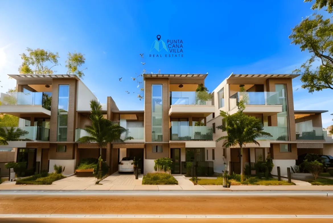 Ana Maria Residences Four Bedroom Villa For Sale In Bavaro With Service Room ()