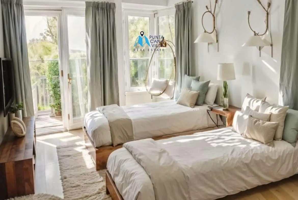 Ana Maria Residences Four Bedroom Villa For Sale In Bavaro With Service Room ()