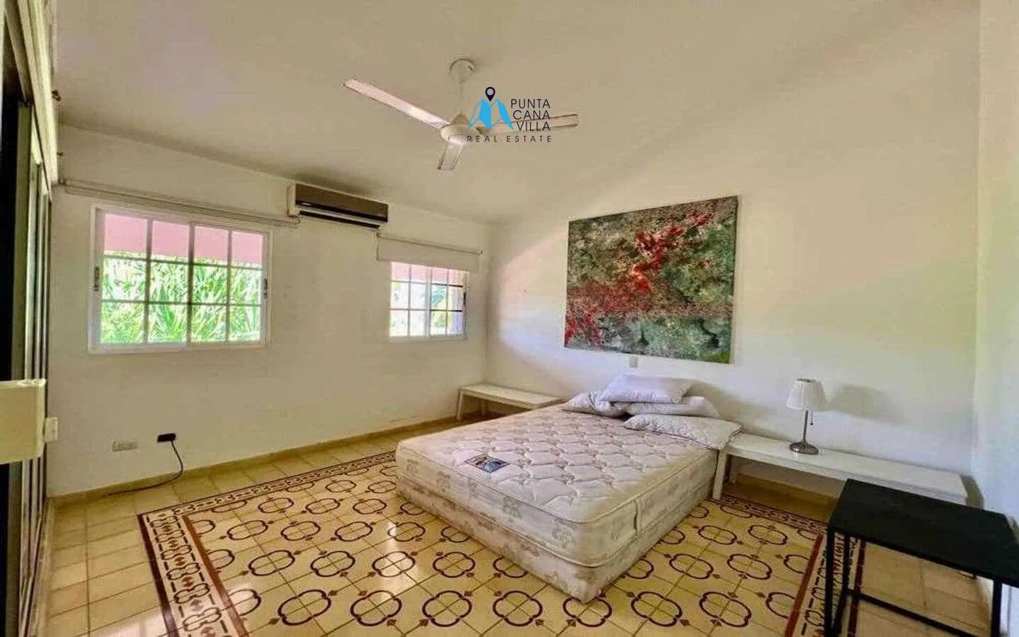 Three Bedroom Duplex Villa For Sale In Cocotal With Maids Room ()