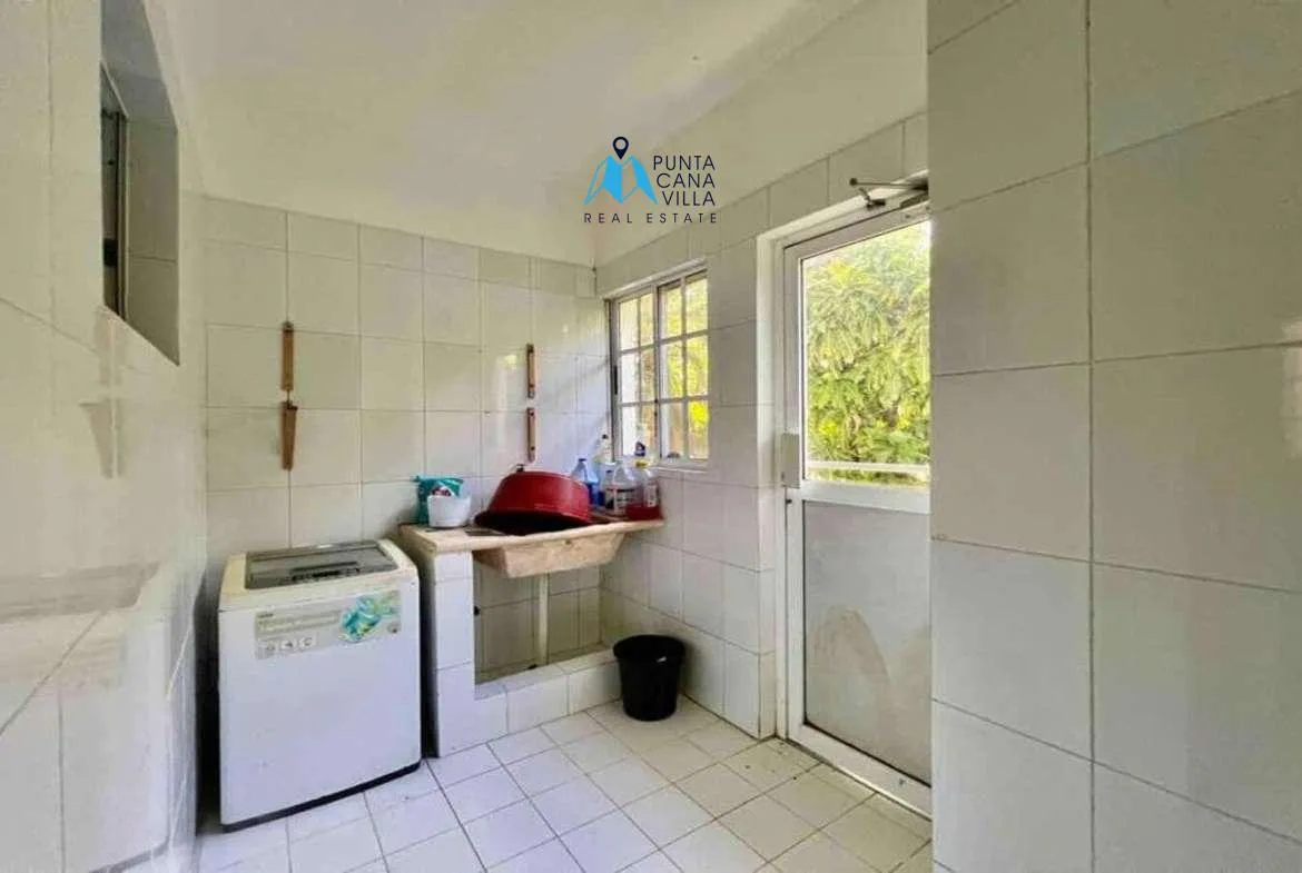 Three Bedroom Duplex Villa For Sale In Cocotal With Maids Room ()