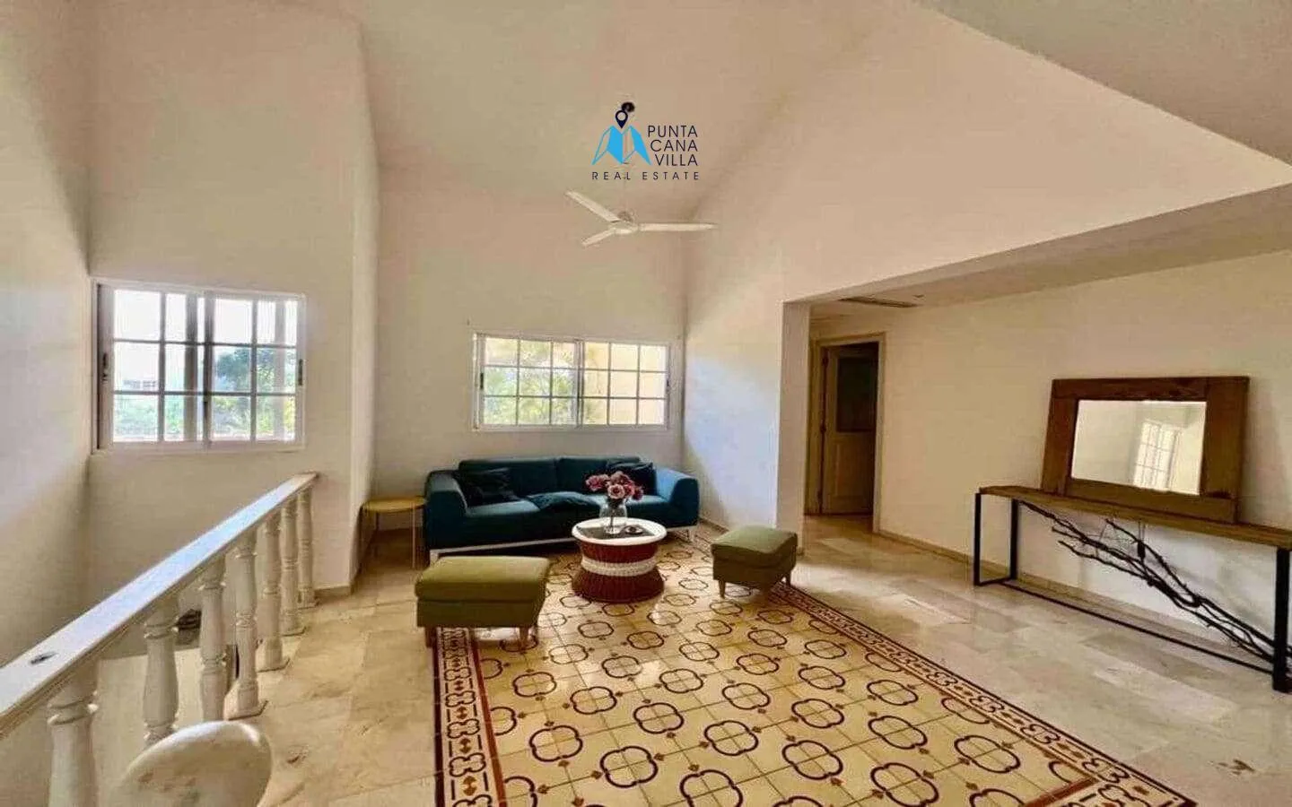 Three Bedroom Duplex Villa For Sale In Cocotal With Maids Room ()