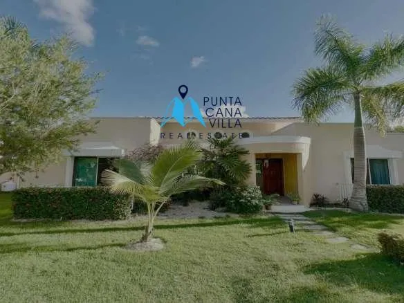 Spacious Three Bedroom Villa For Sale In Cocotal With Beautiful Views ()