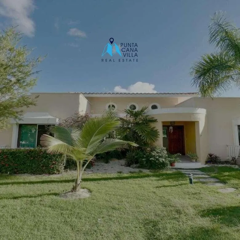 Spacious Three Bedroom Villa For Sale In Cocotal With Beautiful Views ()