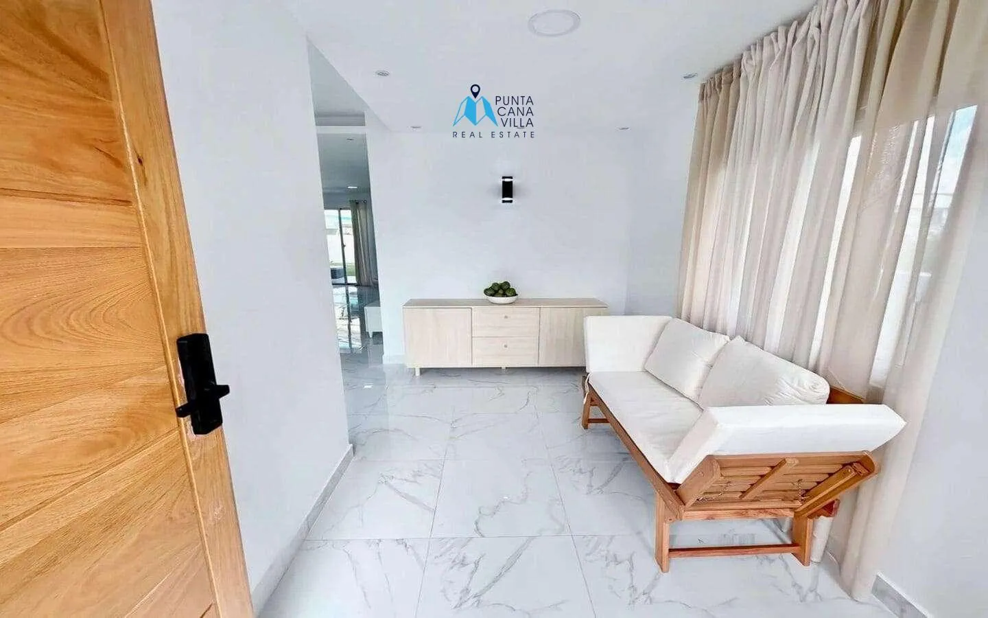 Fully Furnished Three Bedroom Villa For Sale In Bavaro With Walking Distance To Beach ()