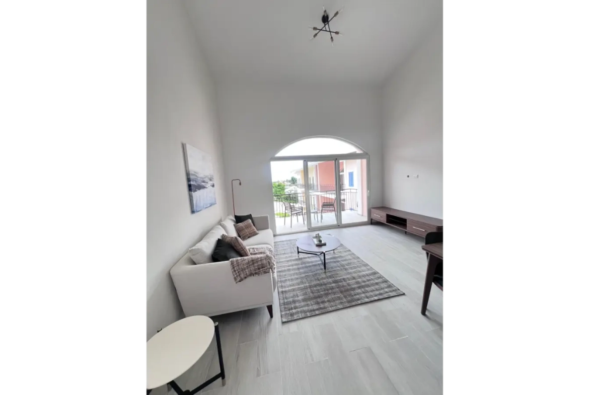 Reserva Real: Se Vende Apartamento de Dos Dormitorios con Balcón en Cocotal Golf and Country Club, Punta Cana