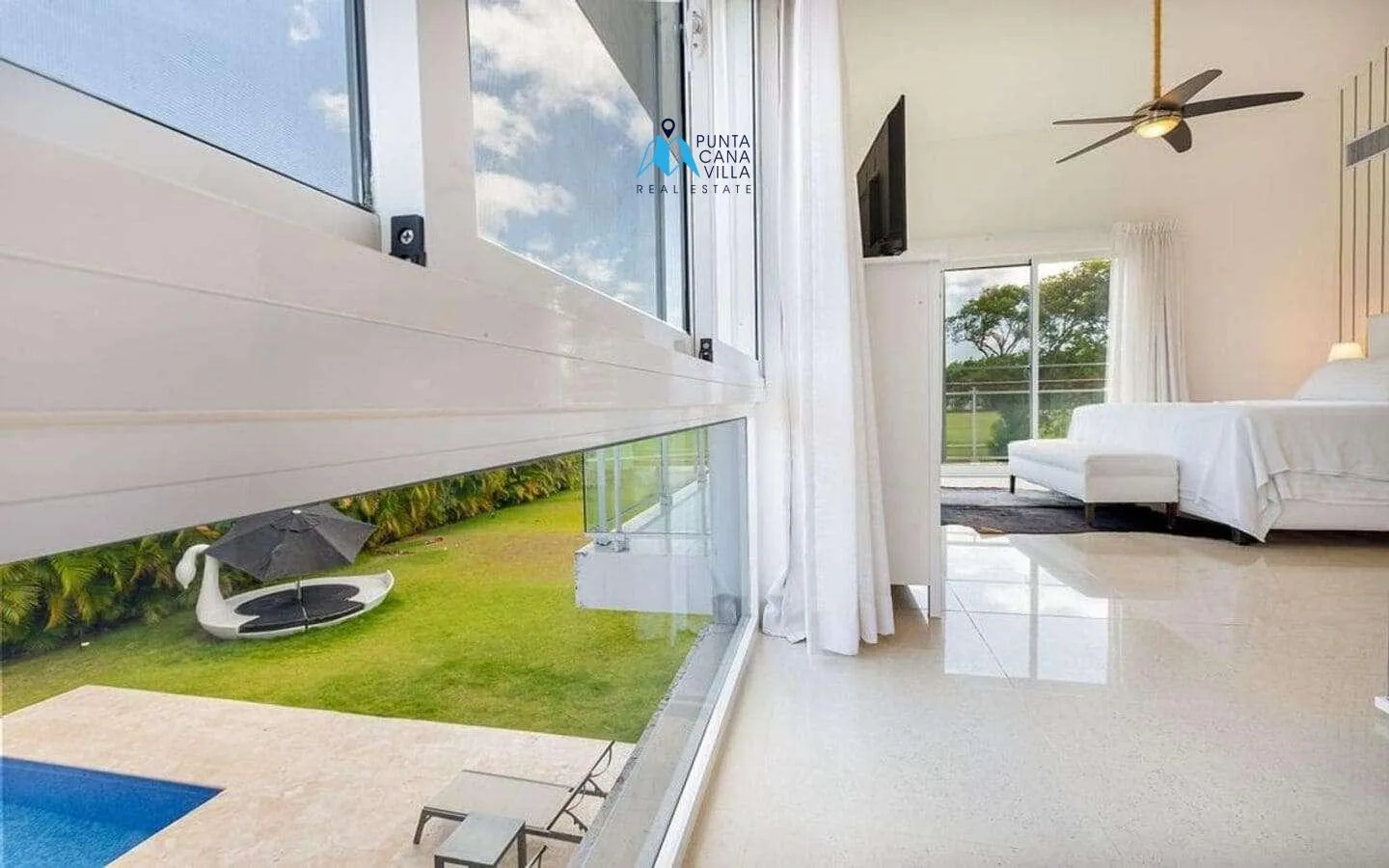 Cocotal: Moderno Villa de cinco habitaciones en venta en Bavaro