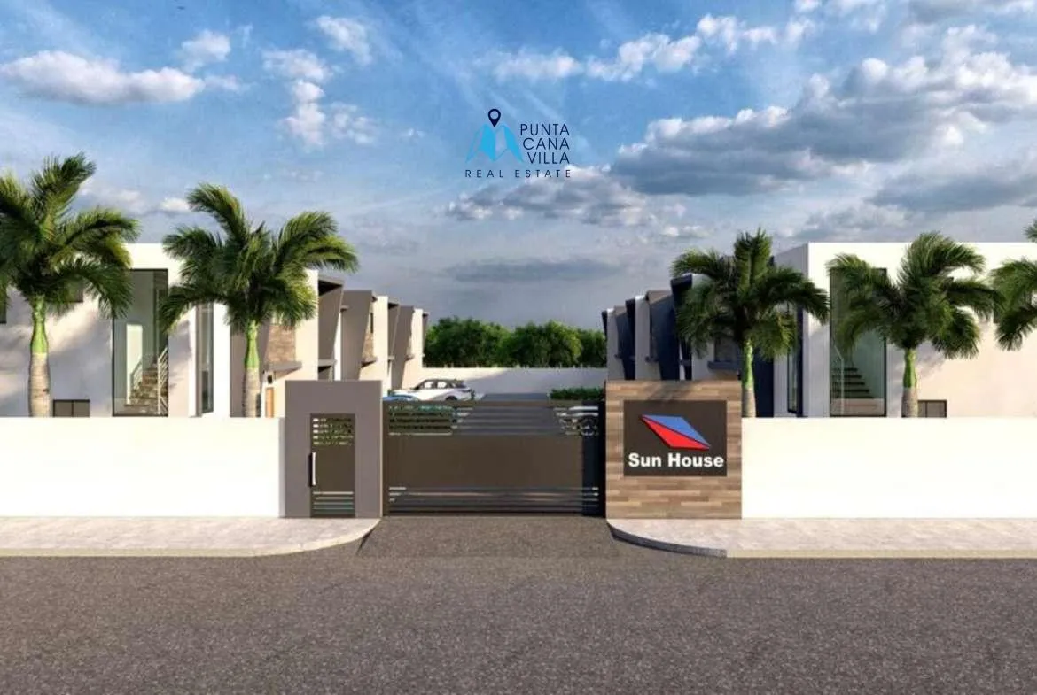 Sun House Three Bedroom Townhouse For Sale In White Sands ()