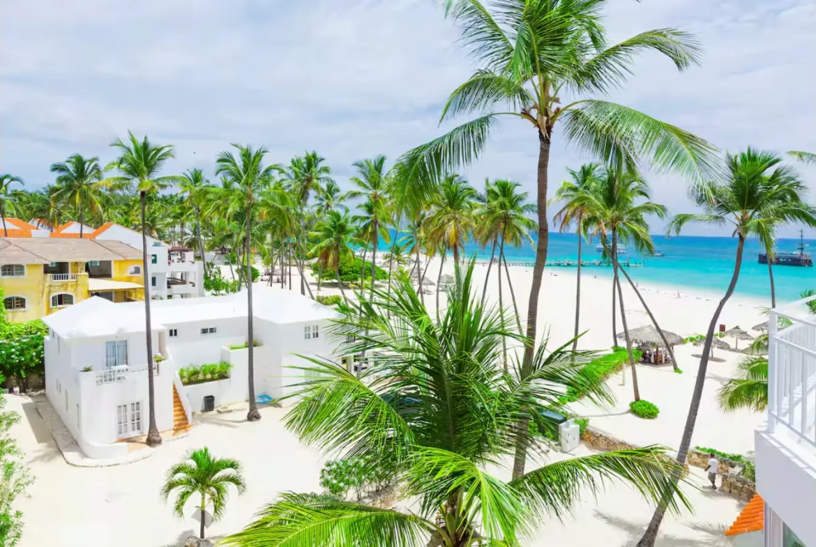 ID , Luxury Oceanfront Penthouse in Punta Cana with Exclusive Private Terrace ()