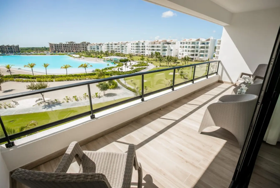 ID , The Beach Four Bedroom Penthouse for Sale in Downtown Punta Cana with Gated Community ()