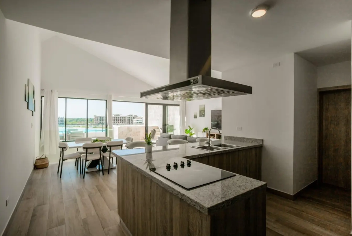 ID , The Beach Four Bedroom Penthouse for Sale in Downtown Punta Cana with Gated Community ()