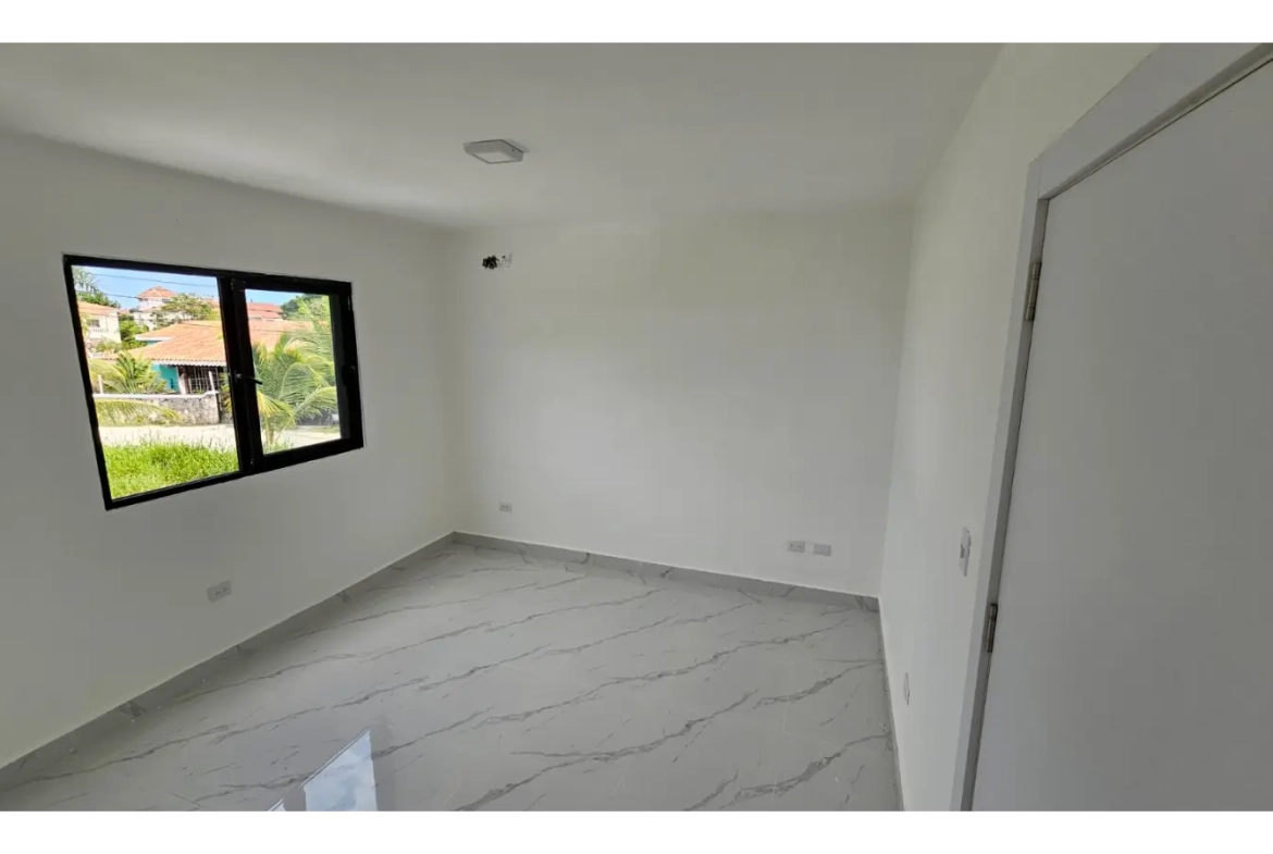 Village Pacific Home : Maison de trois chambres à vendre à Bavaro, Punta Cana, avec terrasse