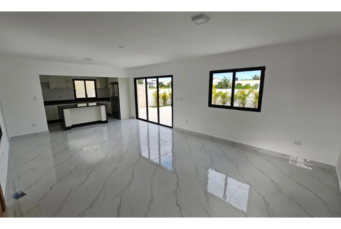 Village Pacific Home : Maison de trois chambres à vendre à Bavaro, Punta Cana, avec terrasse