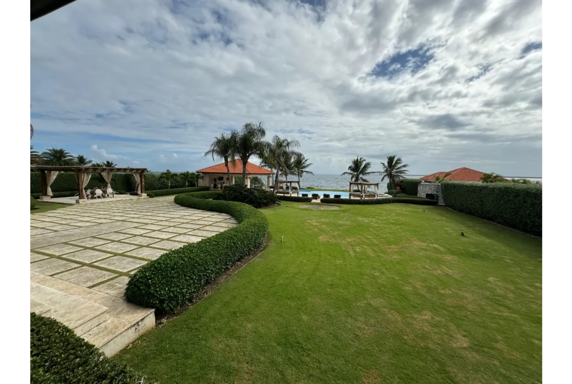 ID , Luxury Beachfront Five Bedroom Villa for Sale In La Romana, Dominican Republic ()