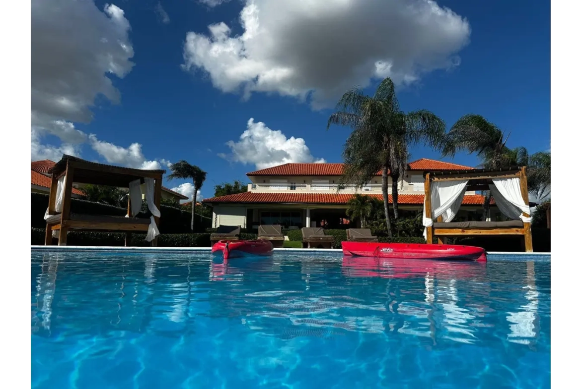ID , Luxury Beachfront Five Bedroom Villa for Sale In La Romana, Dominican Republic ()
