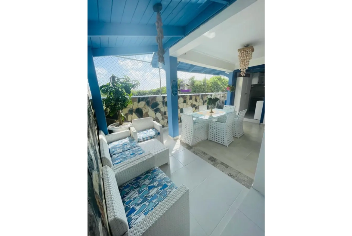 ID , Luxury Three Bedroom Home for Sale in Bávaro, Punta Cana Terrace and Views ()