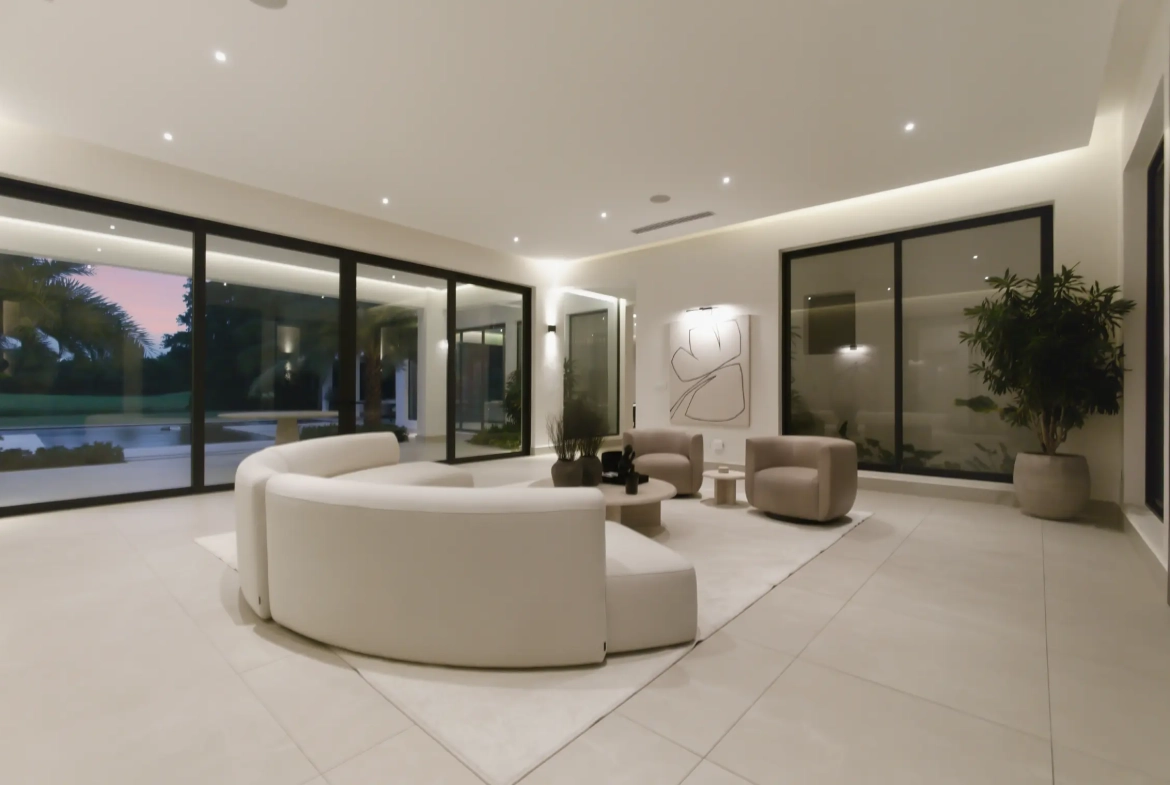 ID 4047 Luxury 5 Bedroom Golf Front Villa for Sale in Punta Cana Resort and Club (2)