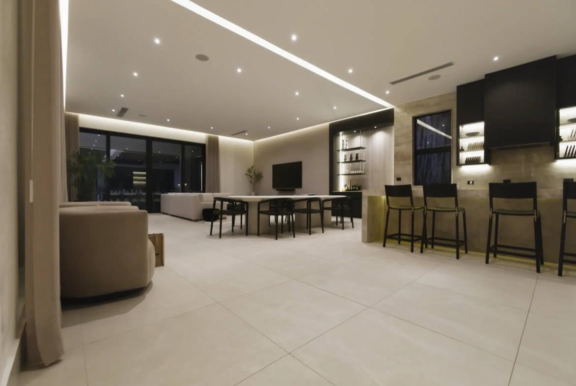 ID 4047 Luxury 5 Bedroom Golf Front Villa for Sale in Punta Cana Resort and Club (3)