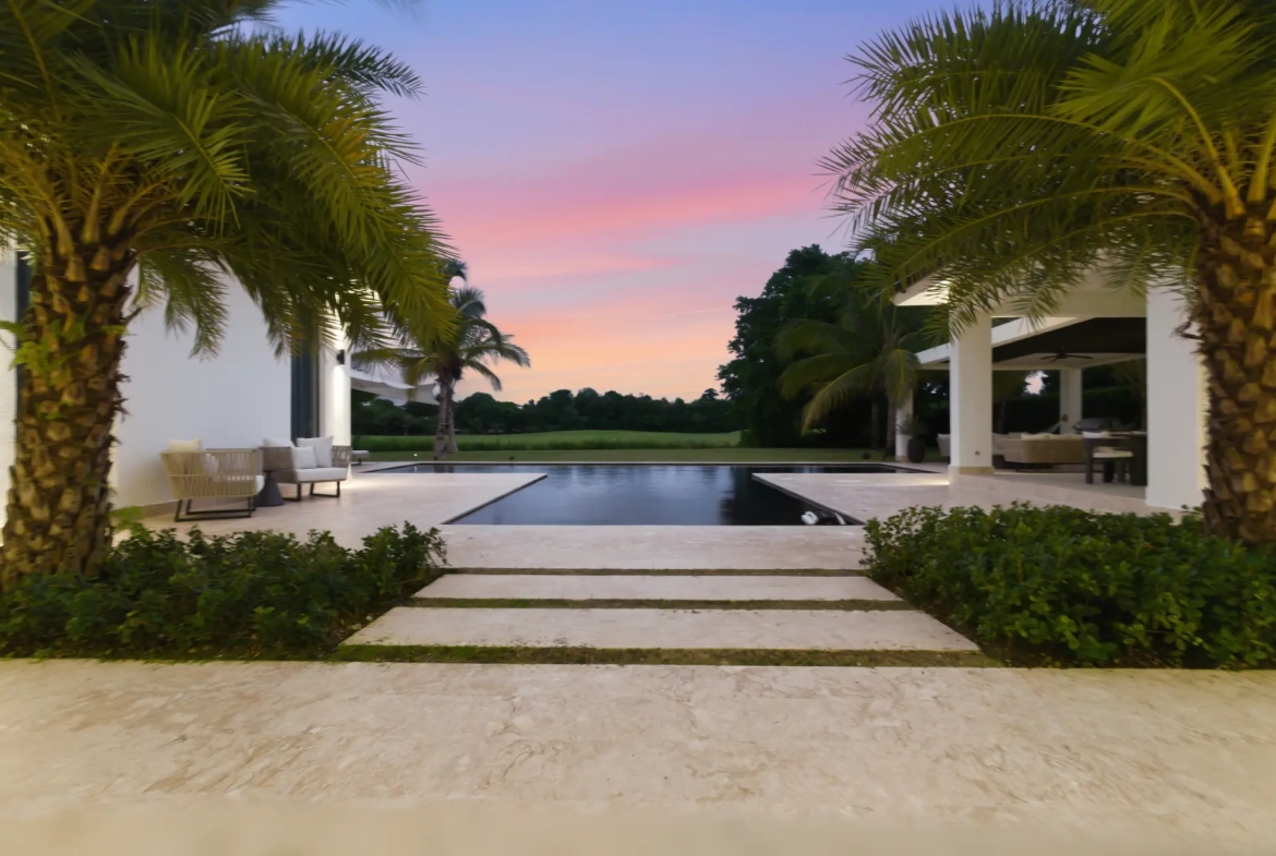 ID 4047 Luxury 5 Bedroom Golf Front Villa for Sale in Punta Cana Resort and Club (7)
