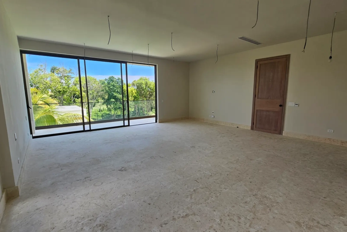 ID 4048 Exclusive Golf Course 7BR Villa with Tropical Interior Garden for Sale in Punta Cana (15)