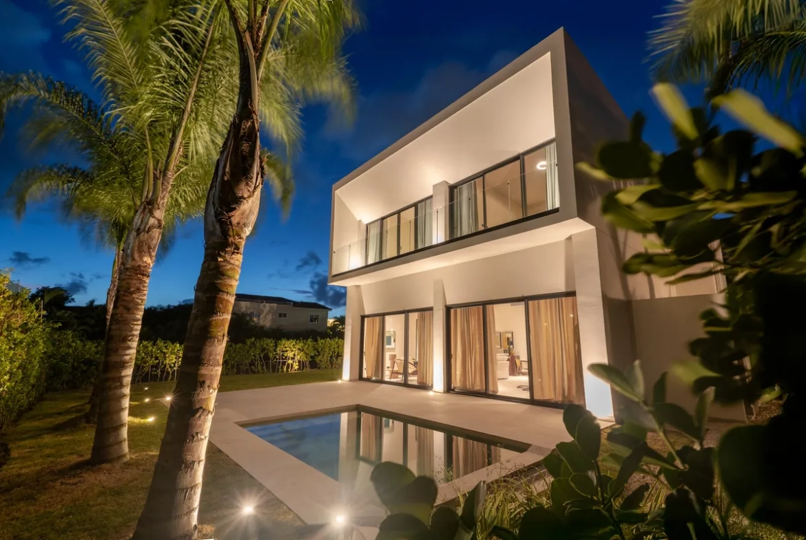 ID 4050 Five Bedroom Villa Olivo for Sale in Punta Cana Village Dominican Republic (1)