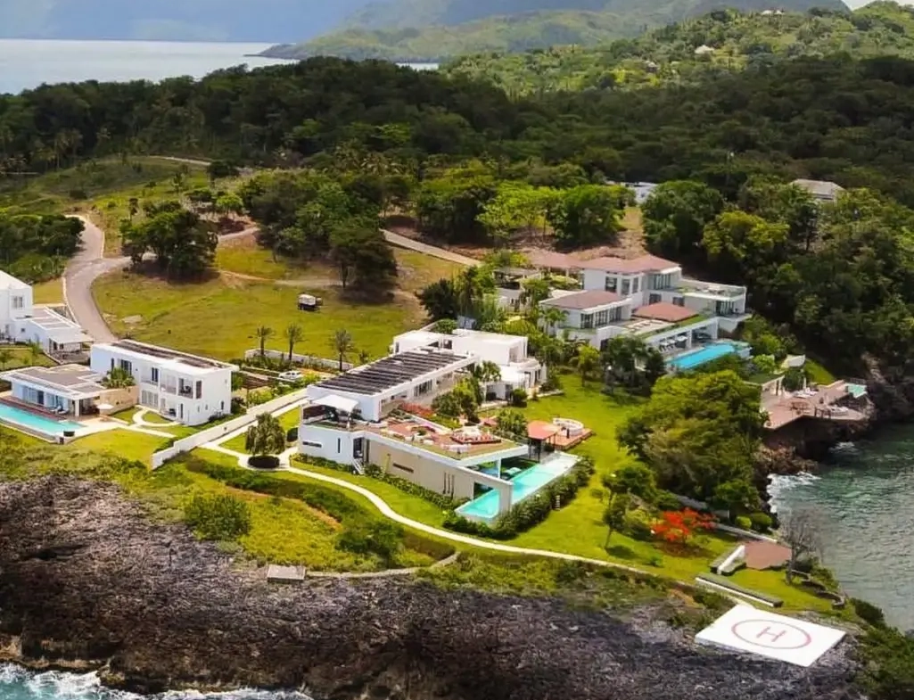 ID 4054 Cap El Limon Beachfront Lot for Sale in Samana Dominican Republic (4)