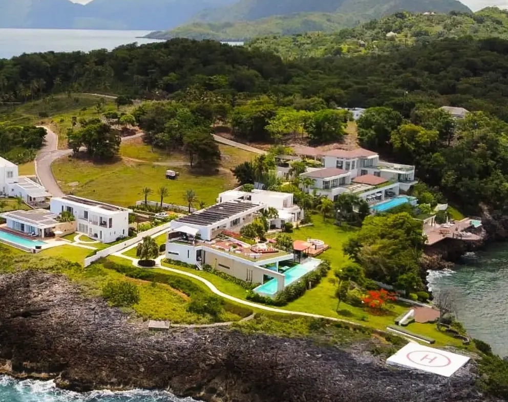 ID 4055 Villa Noah Six Bedroom Oceanfront Villa for Sale in Cap El Limon Samana (10)