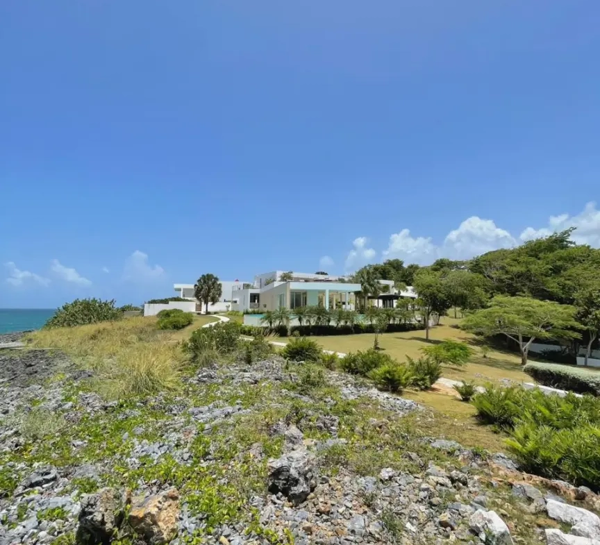 ID 4055 Villa Noah Six Bedroom Oceanfront Villa for Sale in Cap El Limon Samana (14)