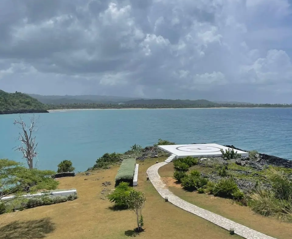 ID 4055 Villa Noah Six Bedroom Oceanfront Villa for Sale in Cap El Limon Samana (9)