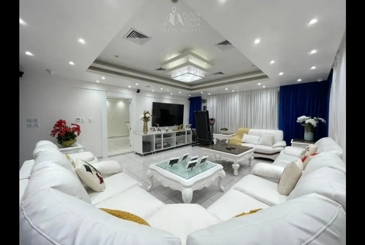 ID 4077 Respaldo Los Tres Ojos Four Bedroom House for Sale in Santo Domingo Dominican Republic (16)
