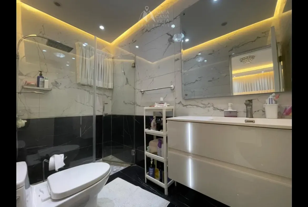 ID 4077 Respaldo Los Tres Ojos Four Bedroom House for Sale in Santo Domingo Dominican Republic (21)