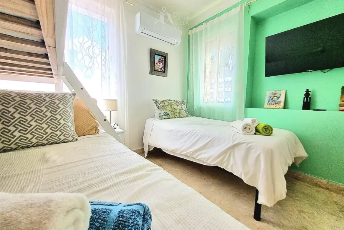 ID 4080 Playa Turquesa 2 Bedroom Beachfront Penthouse for Sale in Bavaro Punta Cana (17)