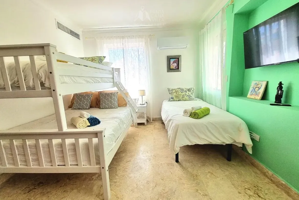 ID 4080 Playa Turquesa 2 Bedroom Beachfront Penthouse for Sale in Bavaro Punta Cana (21)
