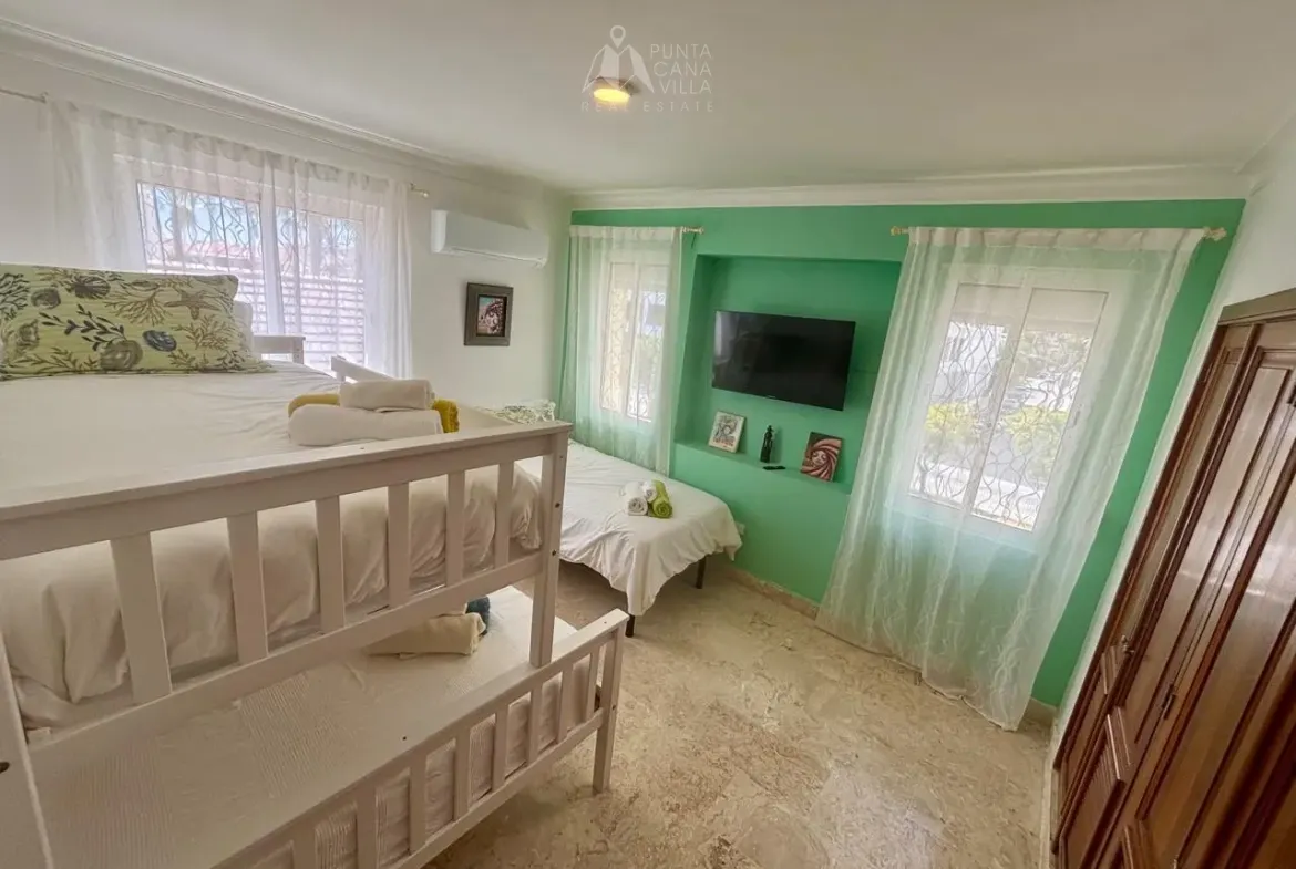ID 4080 Playa Turquesa 2 Bedroom Beachfront Penthouse for Sale in Bavaro Punta Cana (23)