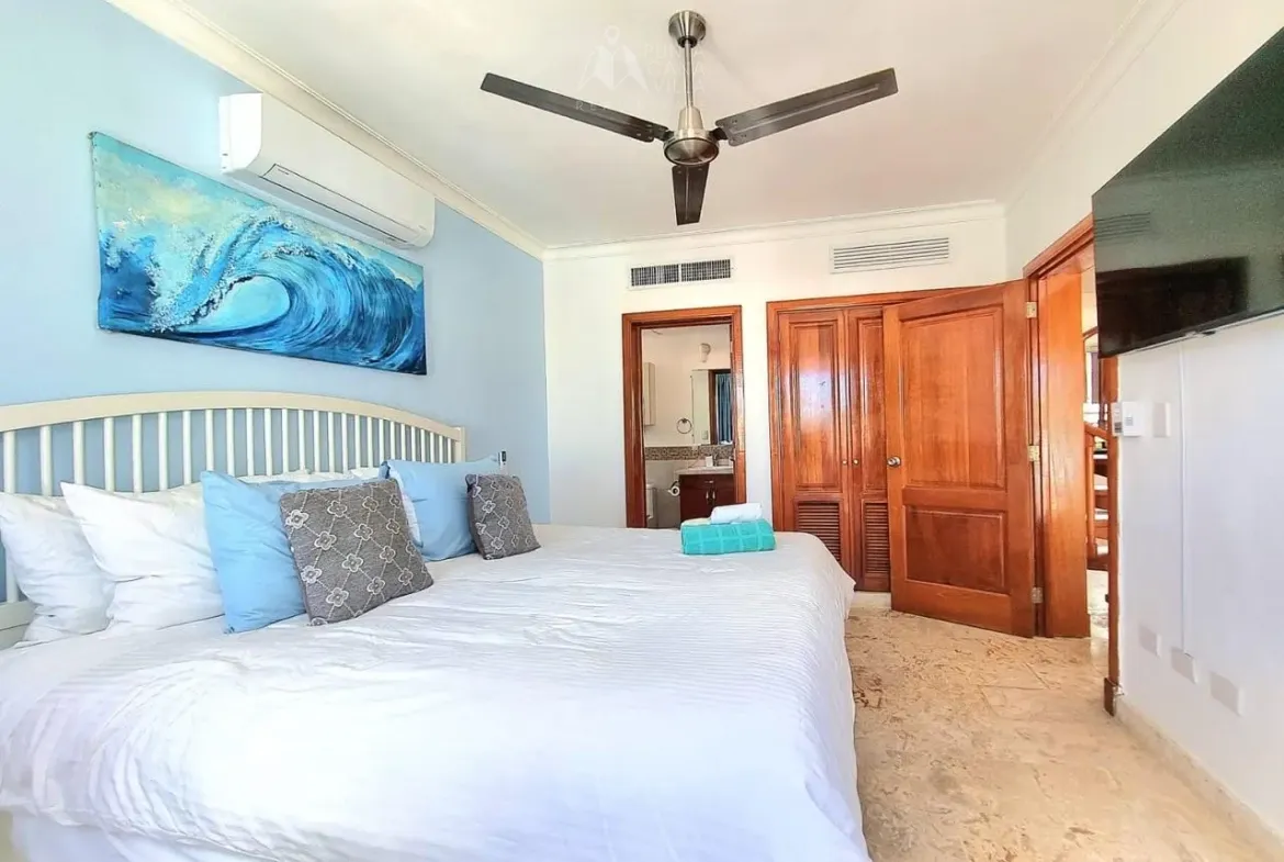 ID 4080 Playa Turquesa 2 Bedroom Beachfront Penthouse for Sale in Bavaro Punta Cana (30)