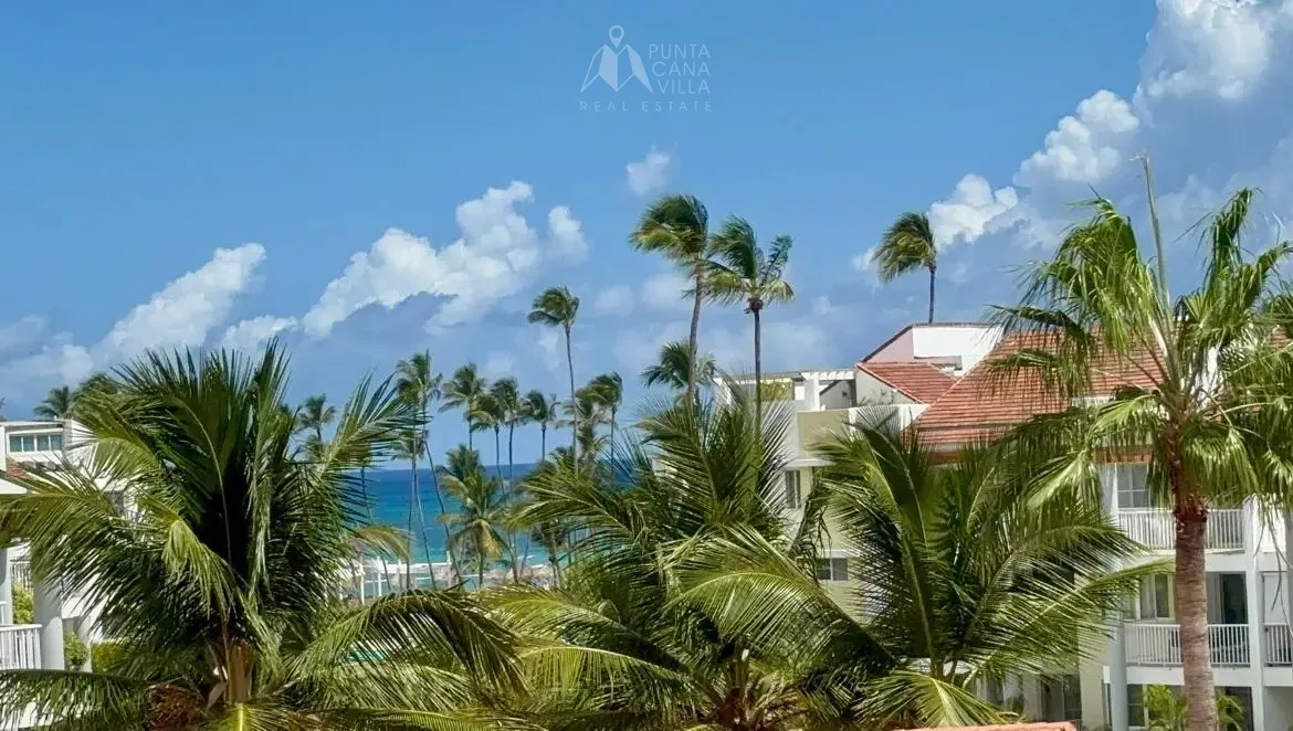 ID 4080 Playa Turquesa 2 Bedroom Beachfront Penthouse for Sale in Bavaro Punta Cana (41)
