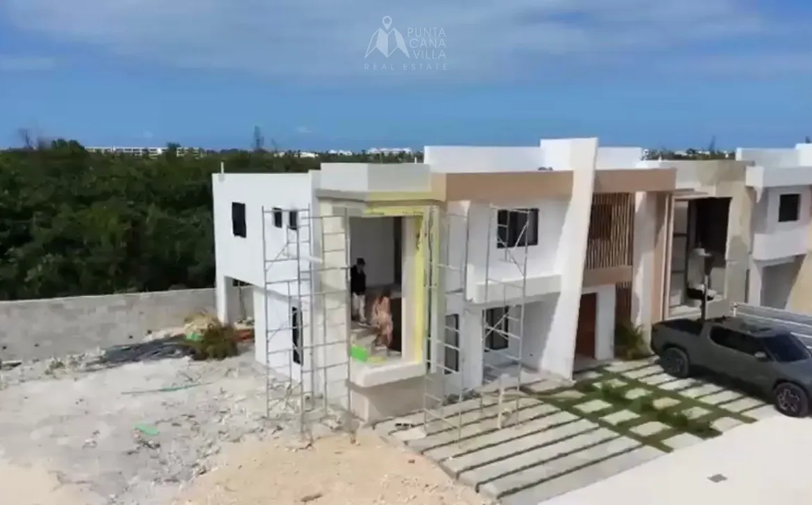 ID 4099 Blue Marlin 3 Bedroom Townhouse for Sale in Los Corales Punta Cana (6)